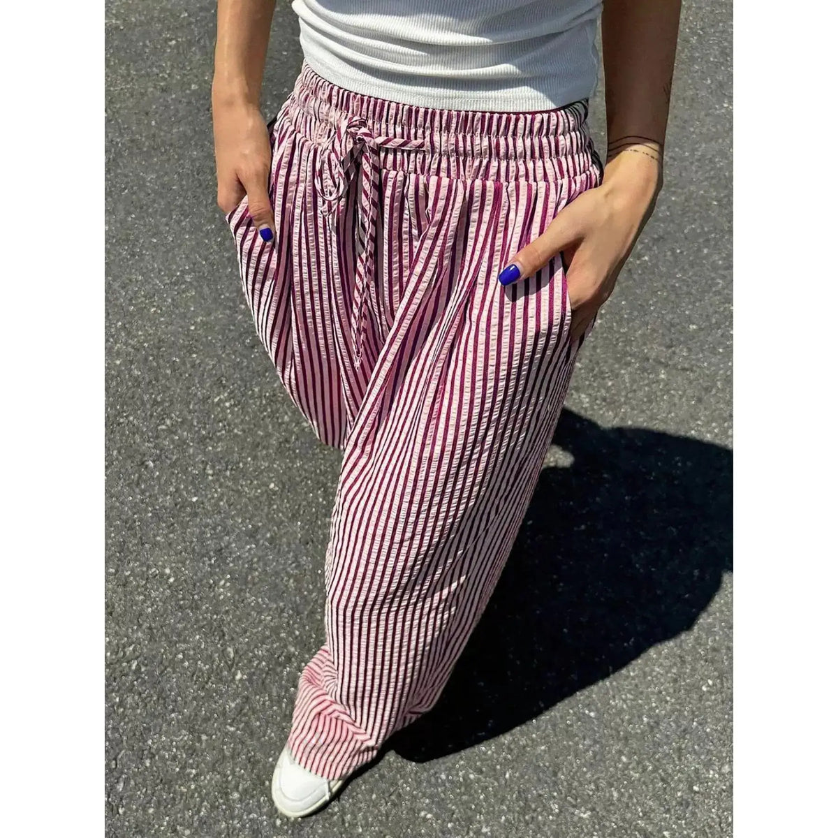 Yozy Women’s Casual Striped Straight-Leg Pants – Comfortable Polyester Trousers with Single Stripe Design for Middle-Aged Women